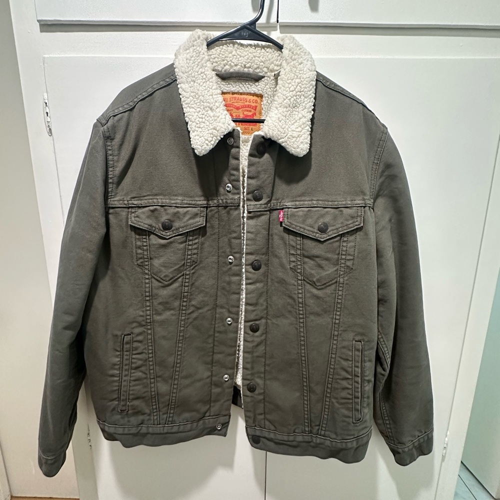 Levi's Olive Green Sherpa-Lined Trucker Jacket